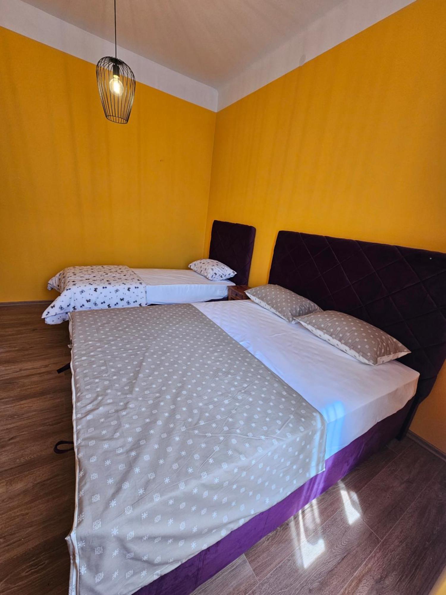 R&N Familiy Apartments 모스타르 외부 사진