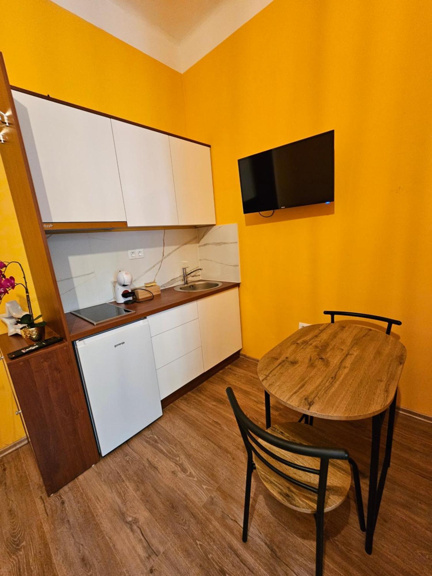 R&N Familiy Apartments 모스타르 외부 사진