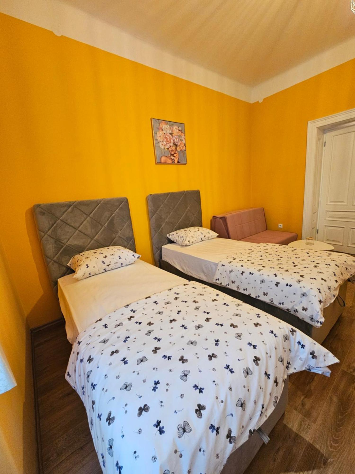 R&N Familiy Apartments 모스타르 외부 사진